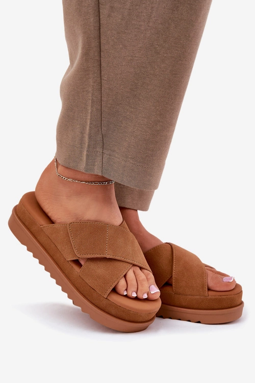Klapki Damskie Na Platformie Z Przeplatającymi Się Paskami Camel Rinasara