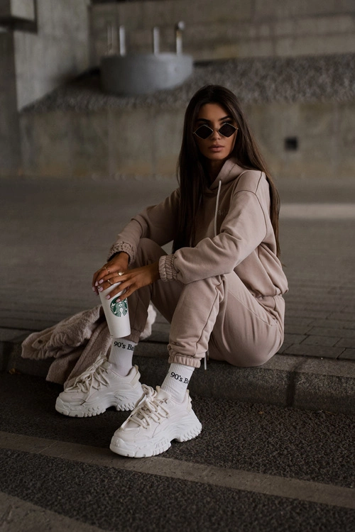 Sneakersy Damskie Na Masywnej Podeszwie Jasnobeżowe Nevela