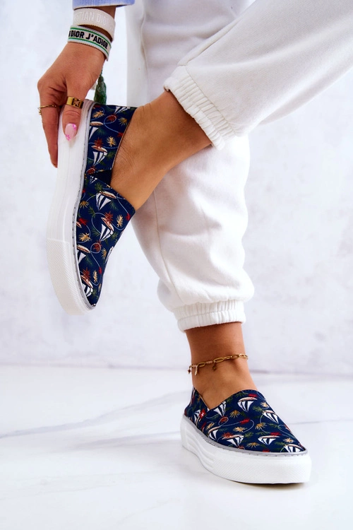Damskie Tenisówki Slip On Memory Foam Big Star JJ276016 Granatowe