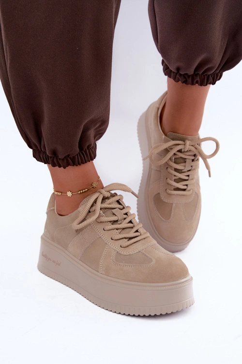Skórzane Zamszowe Sneakersy Damskie Na Platformie Lee Cooper LCJ-26-01-4643 Beżowe