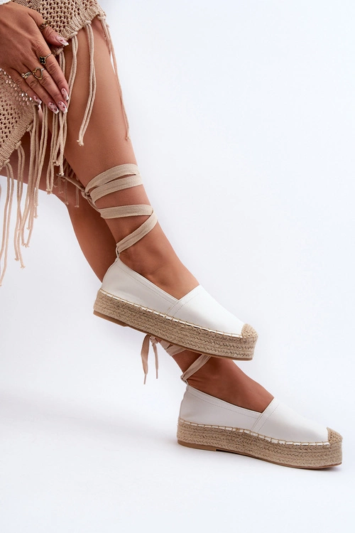 Espadryle Damskie Wiązane Na Platformie Z Plecionką Białe Tailesse