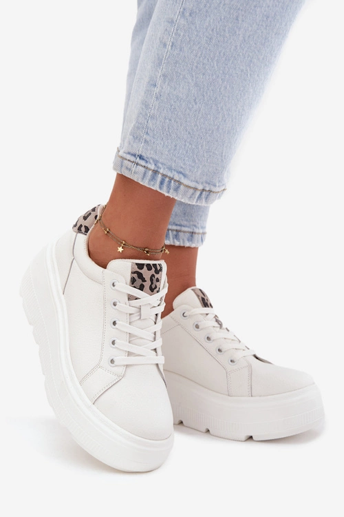 Skórzane Sneakersy Damskie Na Platformie Panterka Vinceza 89144 Białe